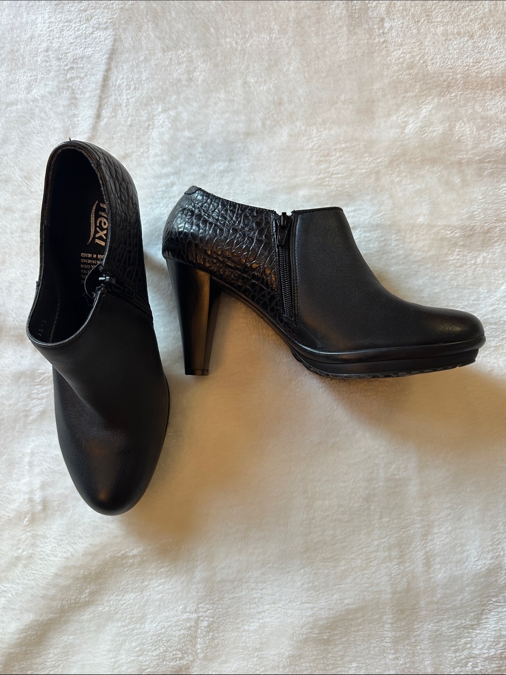 FLEXI Black Leather High-Heel Ankle Booties Sz 9 Quality Trusted Brand Feminine🔥 - Picture 3 of 15
